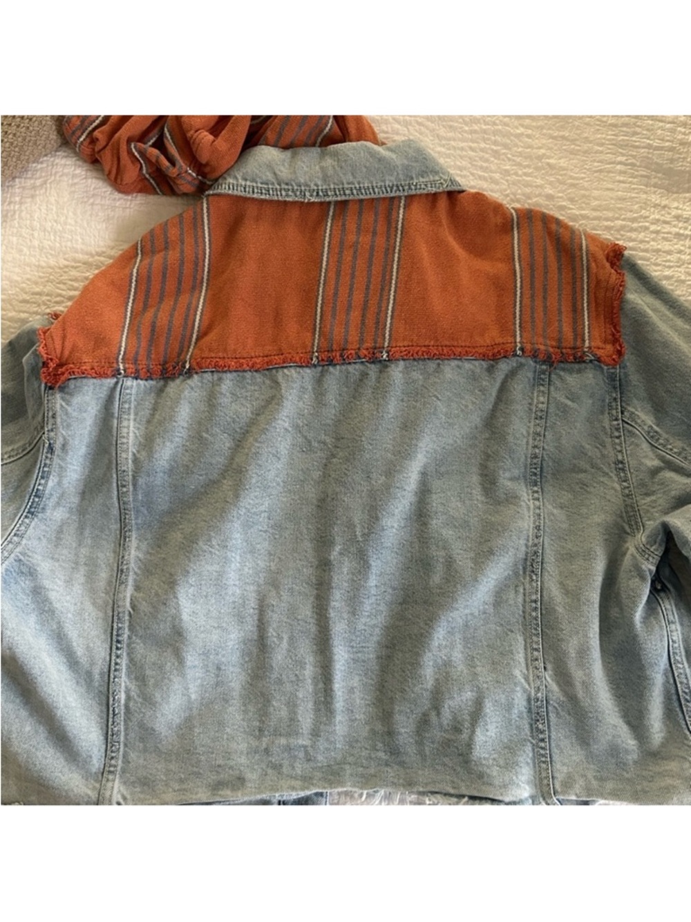Free People Baja Hooded Denim Jacket Size Medium; Like New - Picture 5 of 9